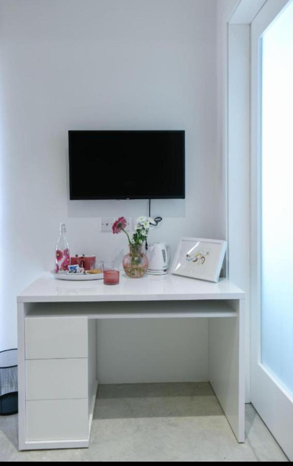 Privilege Suite Pietà Extérieur photo